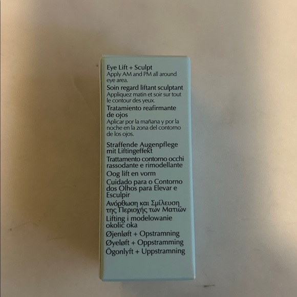 Estee Lauder Advanced Night Repair Serum .17 Fl oz / 5 ml - Picture 2 of 4